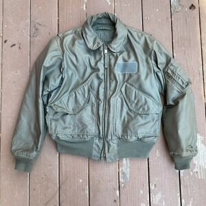 VTG 70s CWU-45/P Flight Bomber Jacket Large, 1st Pattern, Pleats, Inner Pocket